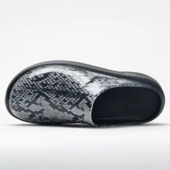 OOFOS OOcloog Limited Women's Black/Snakeskin 10 OOFOS OOcloog Limited Women's Black/Snakeskin -Shoe Sale Shop 631220 2